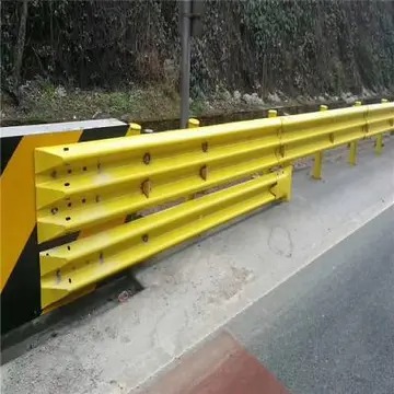 潁上縣高速公路護欄生產