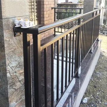 永濟高速護欄板設備