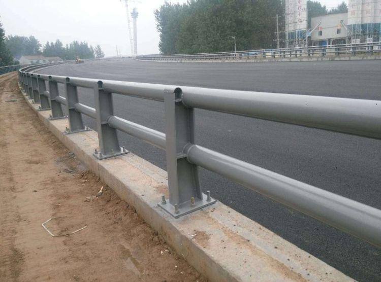 優質高速護欄板價格