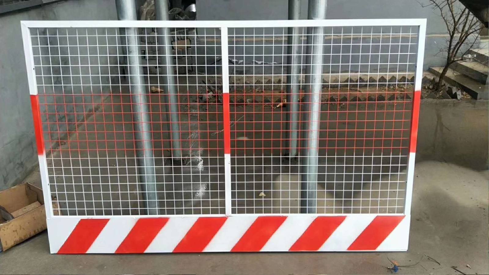 余慶正規高速護欄