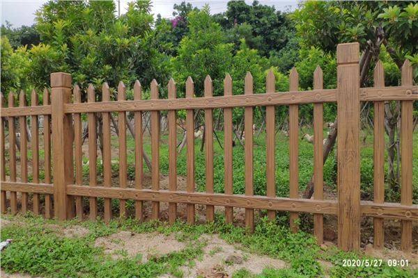 榆樹高速公路護欄板生產設備