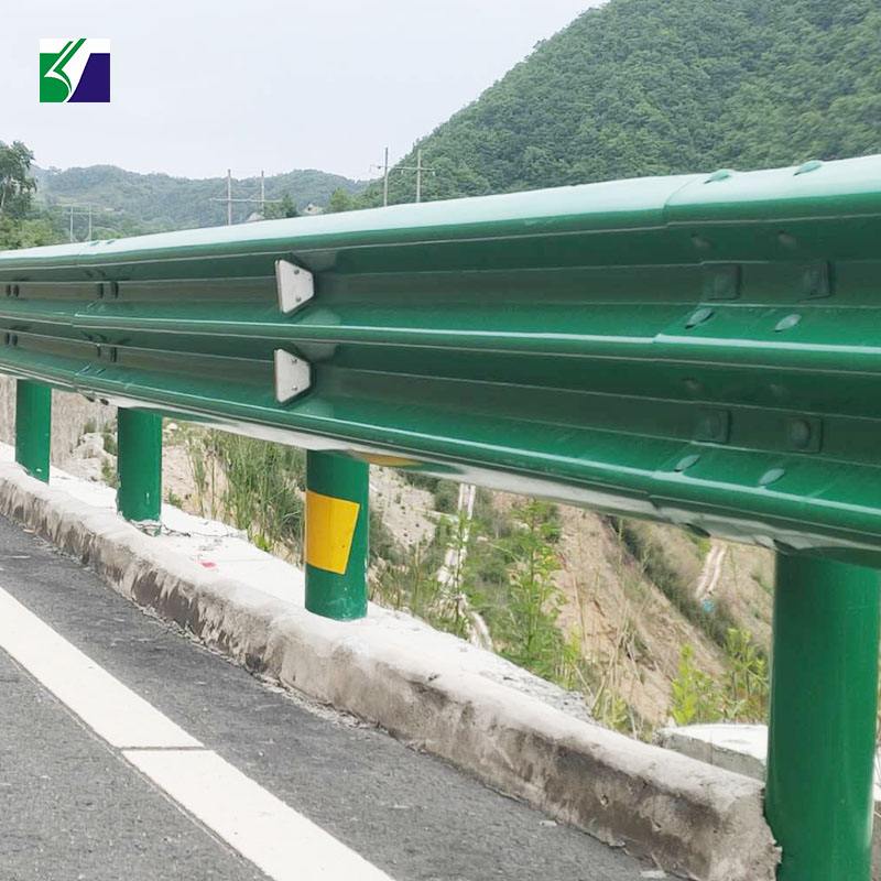 玉林高速公路護欄立柱