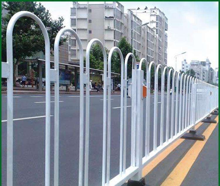 玉樹高速護欄板