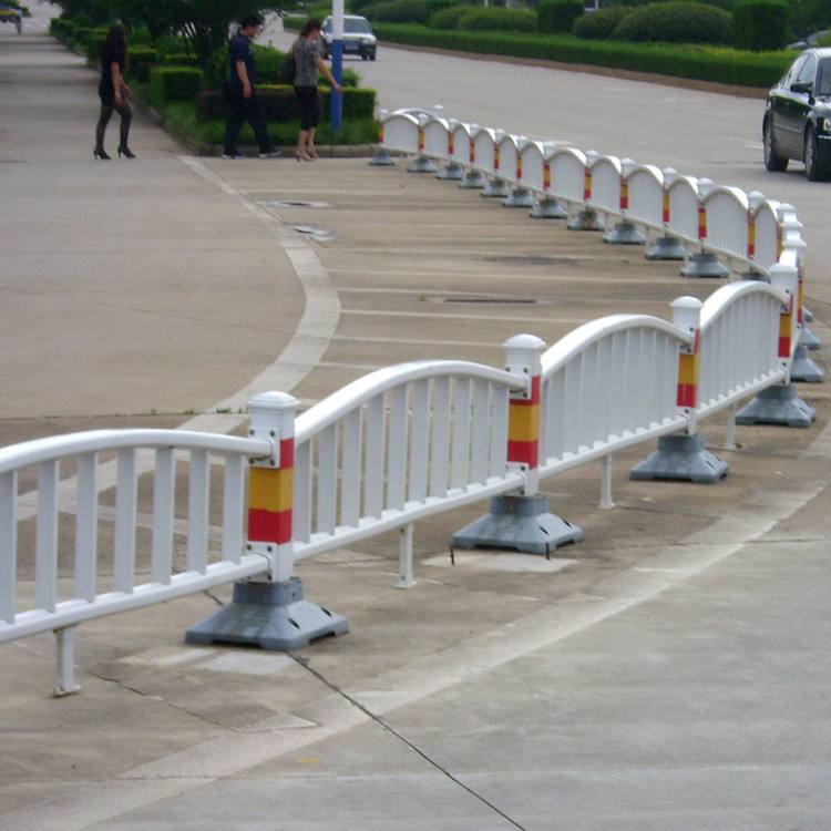 元江高速公路護(hù)欄網(wǎng)批發(fā)商