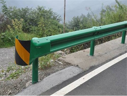 原平高速公路護欄設備生產線