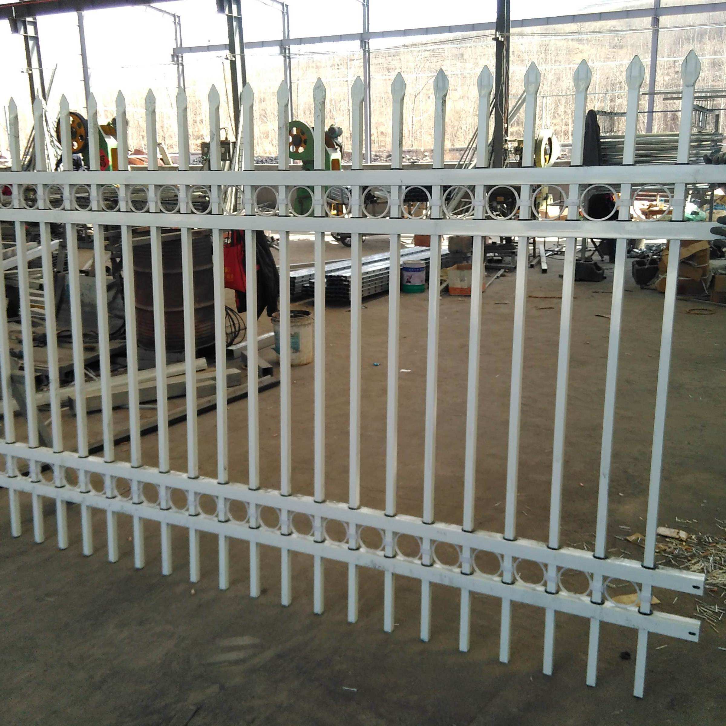 圓管高速公路護欄網廠家直營