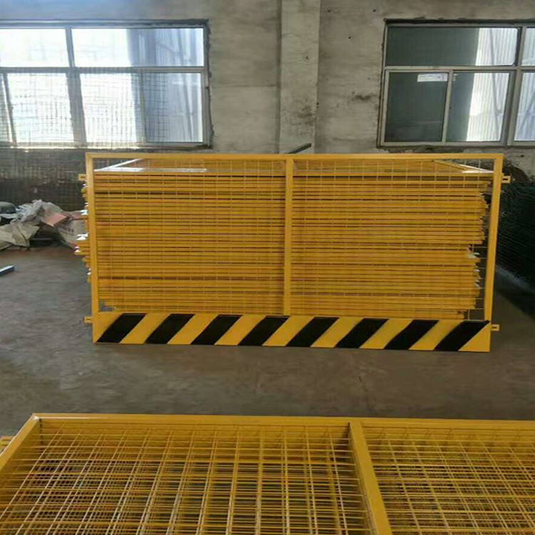 岳陽高速護欄板滾壓成型設備