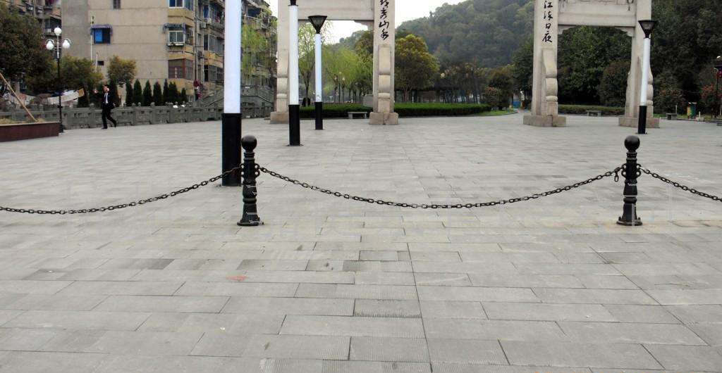 岳陽市高速公路護欄板