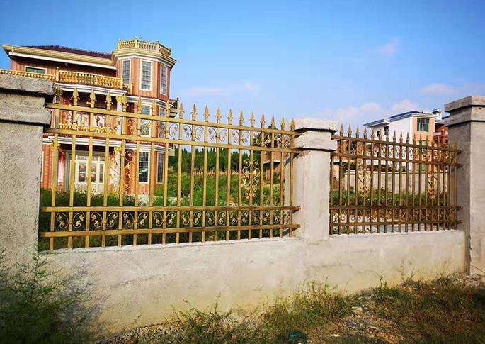 云南高速公路波形防護欄