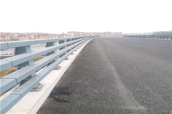 云南高速公路波形護欄板哪家好