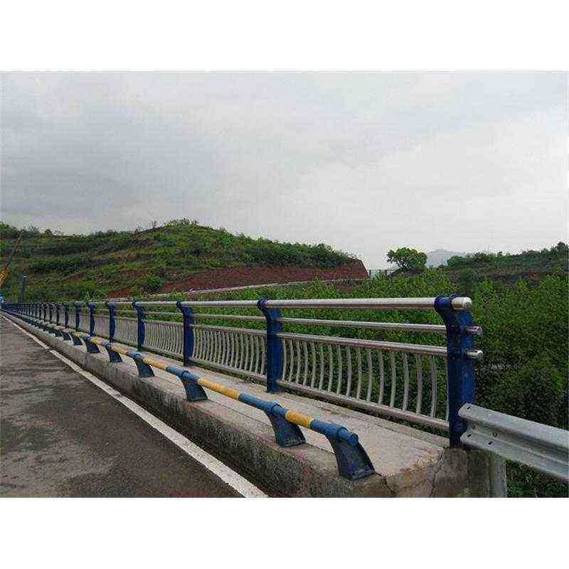 云南高速公路護欄直銷