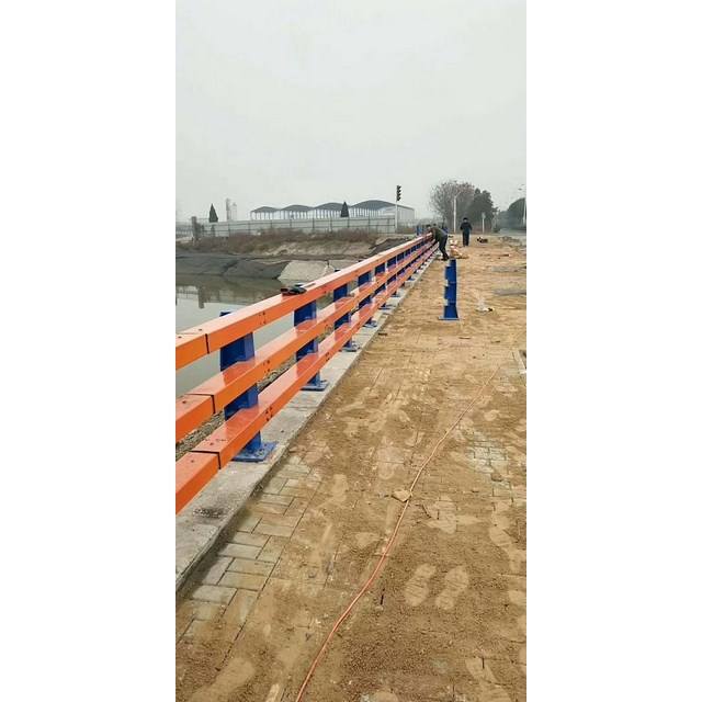 異形高速護欄圖片