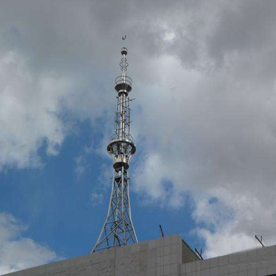 樓頂的PP塔需要接避