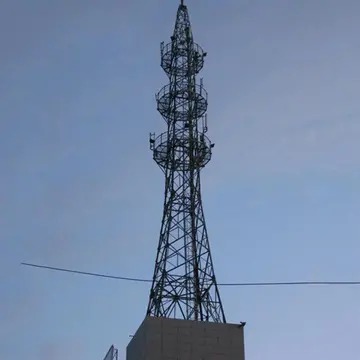 中國移動信號塔多遠