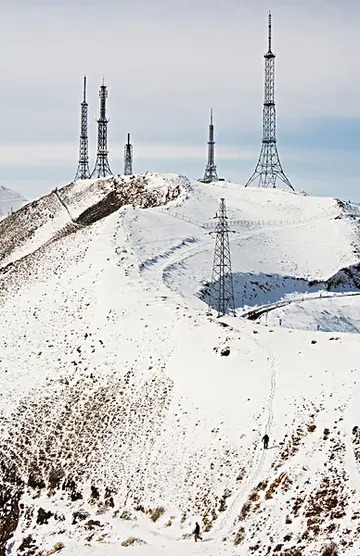中國移動信號塔多高