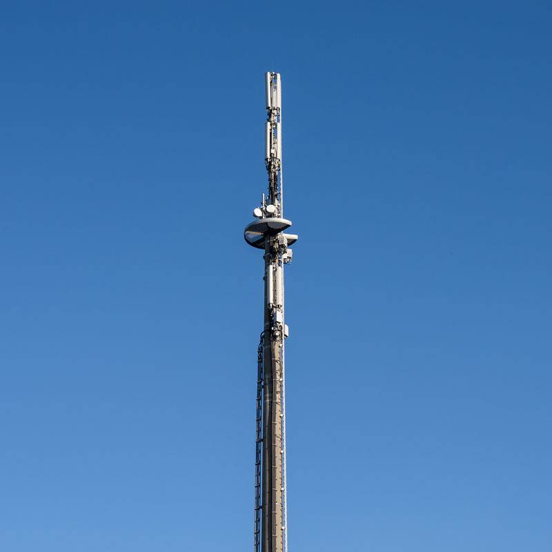 45米聯通信號塔施工