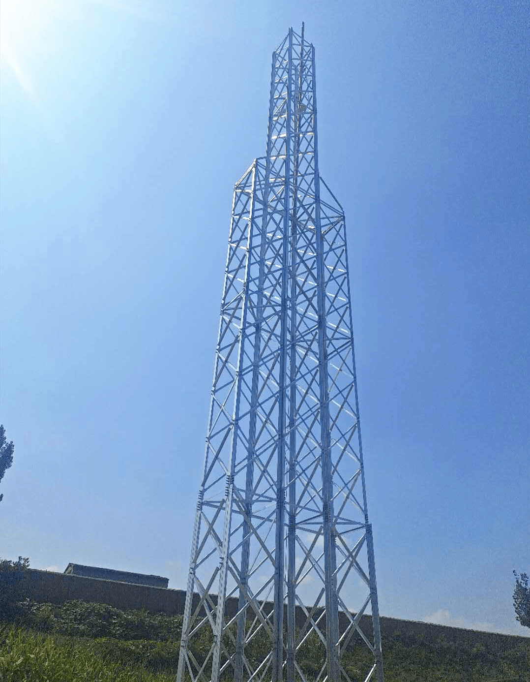 30米信號角鋼塔價格